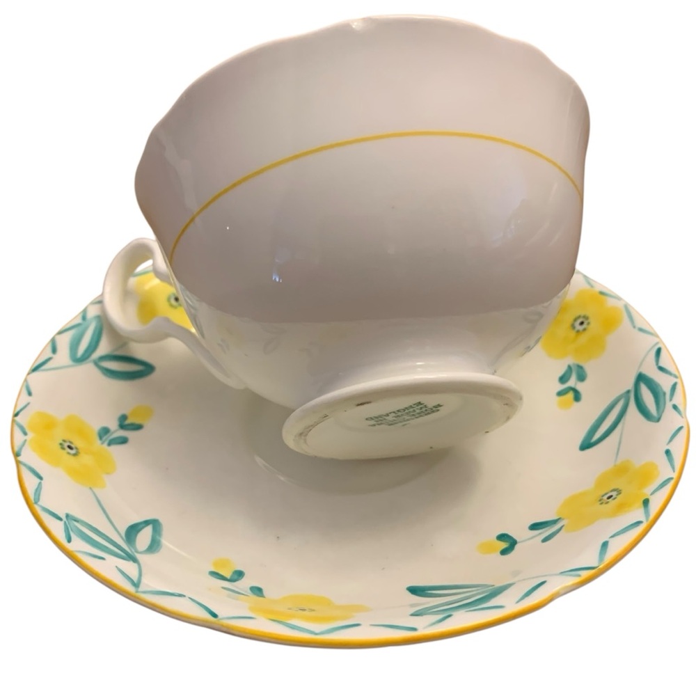 English Genuine Bone China Charming Yellow Floral Teacup and Saucer Set - Picture 3 of 10